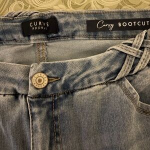 51. Curve Appeal Bootcut Jeans size 16